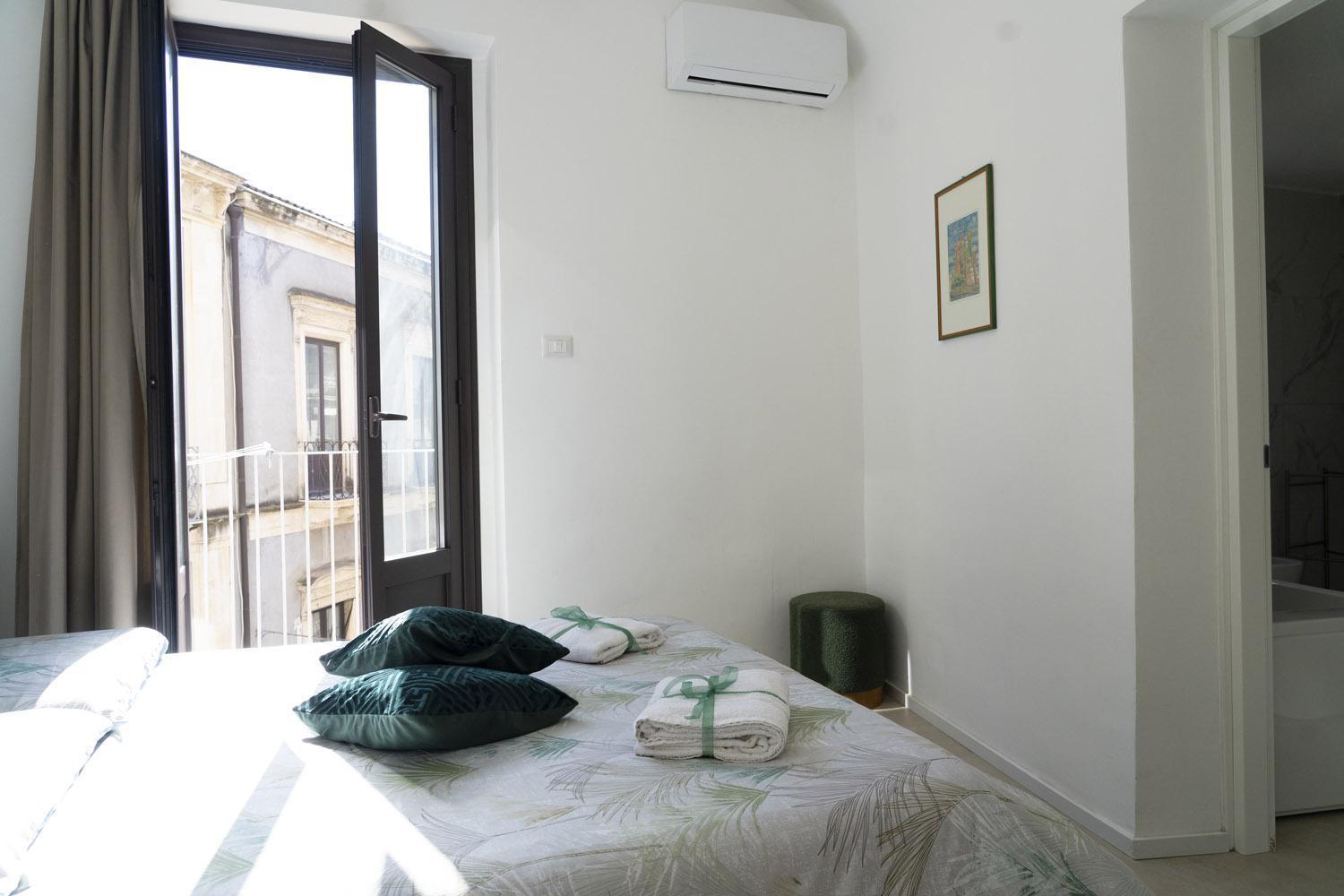 Martiry Suite Apartment カターニア エクステリア 写真